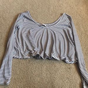 Long Sleeve Crop Top